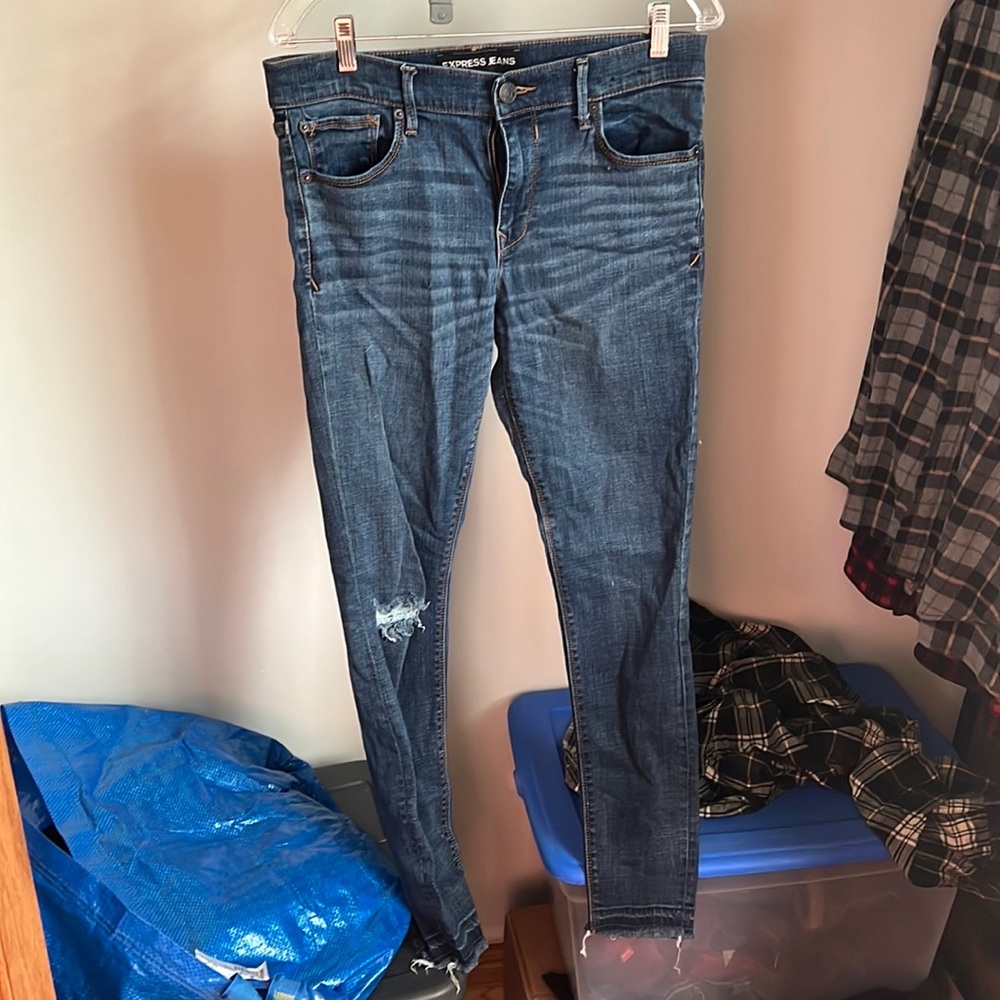 Express Skinny Jeans, like new.